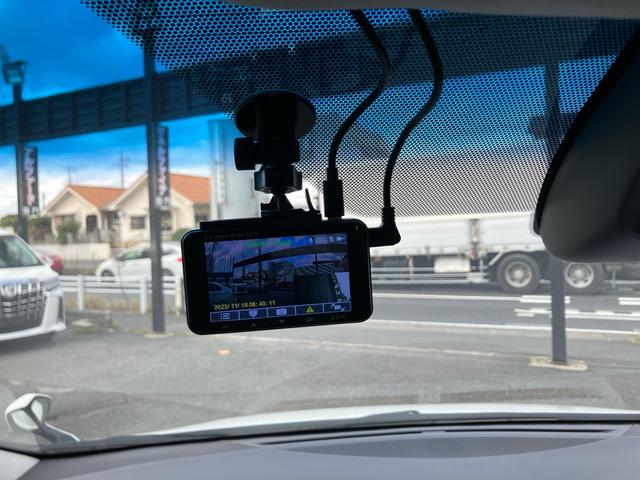 アルファード ２．５Ｓ　（１０３）純正フリップダウンモニタ　ＢＳＭ／ブラインドスポットモニター　純正ディスプレイオーディオ　デジタルインナーミラー　フルセグＴＶ　バックカメラ　レーダークルコン　両側電動スライドドア　ドラレコ（11枚目）