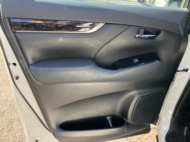 ＣＡＲＩＮＣ本店！千葉県内６店舗・茨城県３店舗認証工場４工場、指定工場１工場！総在庫１２００台超！乗りたかった車がきっと見つかる！