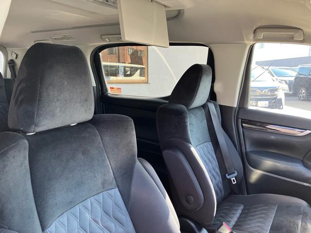 メール、お電話にてお気軽にお問い合わせください！当社スタッフがお車の事分りやすくご説明させていただきます！お電話はこちら！　ＴＥＬ：０４３−２１５−０５５５　までご連絡ください！