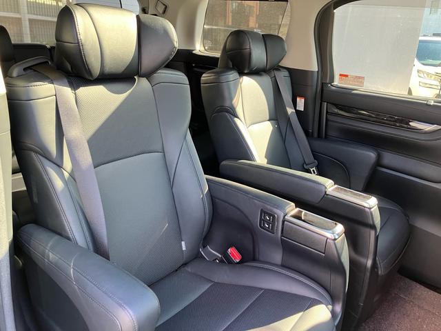 ヴェルファイア ２．５Ｚ　Ｇエディション　（３３）サンルーフ　アルパイン１１型ナビ＆大型後席モニター　ＢＳＭ　デジタルインナーミラー　黒革シート　ＡＣ１００Ｖ電源　シートエアコン　パワーバックドア　両側パワスラ　バックカメラ　フルセグ　ＥＴＣ（36枚目）