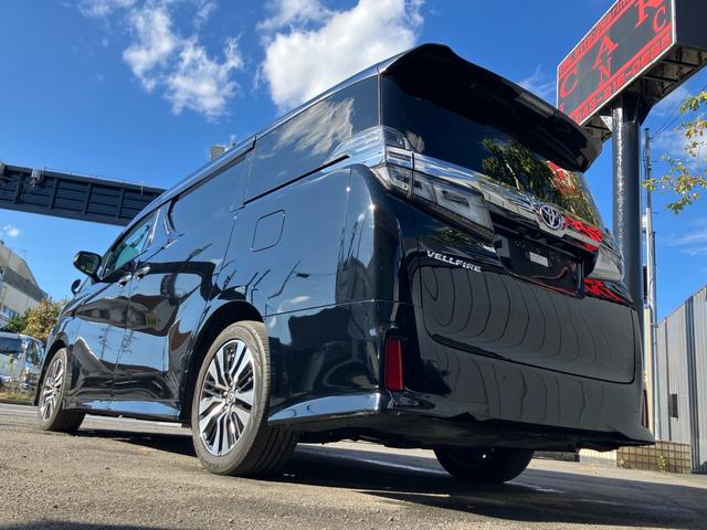 ヴェルファイア ２．５Ｚ　Ｇエディション　（３３）サンルーフ　アルパイン１１型ナビ＆大型後席モニター　ＢＳＭ　デジタルインナーミラー　黒革シート　ＡＣ１００Ｖ電源　シートエアコン　パワーバックドア　両側パワスラ　バックカメラ　フルセグ　ＥＴＣ（66枚目）