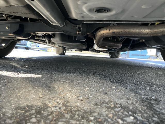 ヴェルファイア ２．５Ｚ　Ｇエディション　（３３）サンルーフ　アルパイン１１型ナビ＆大型後席モニター　ＢＳＭ　デジタルインナーミラー　黒革シート　ＡＣ１００Ｖ電源　シートエアコン　パワーバックドア　両側パワスラ　バックカメラ　フルセグ　ＥＴＣ（68枚目）