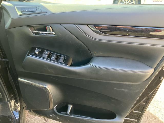 ヴェルファイア ２．５Ｚ　Ｇエディション　（６７）後席モニタ－　純正１０型ナビ　黒革シート　社外２０ＡＷ　車高調　三眼ＬＥＤヘッドライト　フルセグＴＶ　バックカメラ　両側電動スライド　電動リアゲート　ＡＣ１００Ｖ電源　寒冷地仕様　ＨＤＭＩ（39枚目）