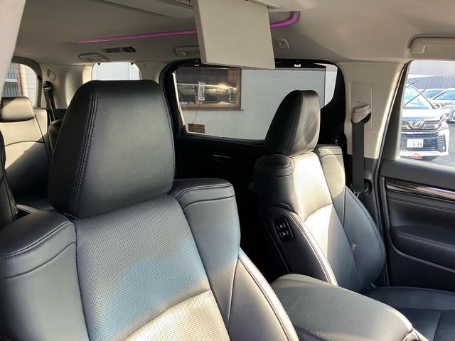 ヴェルファイア ２．５Ｚ　Ｇエディション　（６７）後席モニタ－　純正１０型ナビ　黒革シート　社外２０ＡＷ　車高調　三眼ＬＥＤヘッドライト　フルセグＴＶ　バックカメラ　両側電動スライド　電動リアゲート　ＡＣ１００Ｖ電源　寒冷地仕様　ＨＤＭＩ（42枚目）