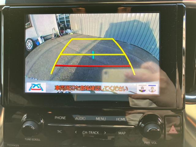 アルファード ２．５Ｓ　タイプゴールド　（１１１）サンルーフ　ＢＳＭ／ブラインドスポットモニター　デジタルインナーミラー　純正ディスプレイオーディオ　バックカメラ　両側電動スライドドア　電動リアゲート　ハーフレザーシート　ＡＣ１００Ｖ電源（18枚目）