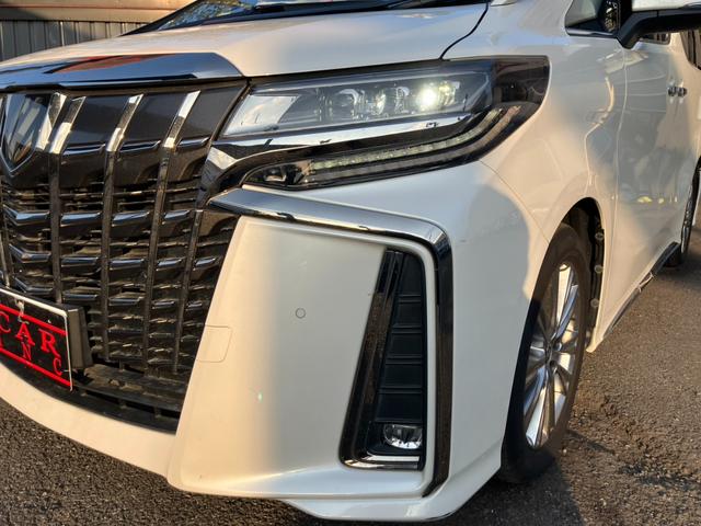 アルファード ２．５Ｓ　タイプゴールド　（１１１）サンルーフ　ＢＳＭ／ブラインドスポットモニター　デジタルインナーミラー　純正ディスプレイオーディオ　バックカメラ　両側電動スライドドア　電動リアゲート　ハーフレザーシート　ＡＣ１００Ｖ電源（24枚目）