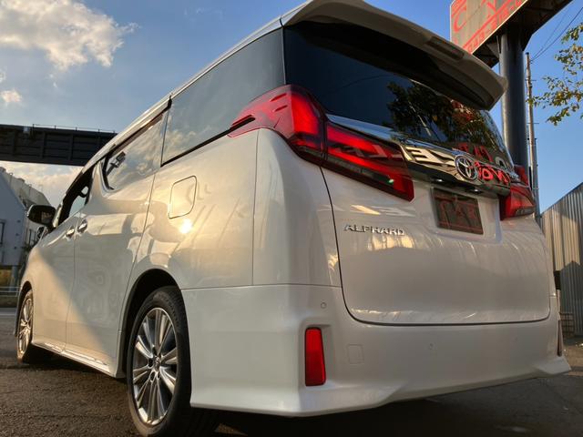 アルファード ２．５Ｓ　タイプゴールド　（１１１）サンルーフ　ＢＳＭ／ブラインドスポットモニター　デジタルインナーミラー　純正ディスプレイオーディオ　バックカメラ　両側電動スライドドア　電動リアゲート　ハーフレザーシート　ＡＣ１００Ｖ電源（34枚目）