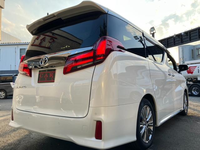 アルファード ２．５Ｓ　タイプゴールド　（１１１）サンルーフ　ＢＳＭ／ブラインドスポットモニター　デジタルインナーミラー　純正ディスプレイオーディオ　バックカメラ　両側電動スライドドア　電動リアゲート　ハーフレザーシート　ＡＣ１００Ｖ電源（35枚目）