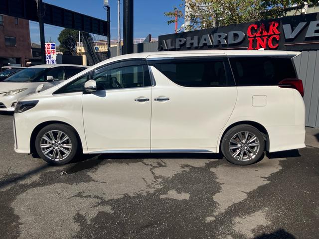 アルファード ２．５Ｓ　タイプゴールド　（５０）ワンオーナー　サンルーフ　後席モニター　フルセグ　バックカメラ　Ｄオーディオ　ＣＤ／ＤＶＤデッキ　レーダークルコン　ＡＣ１００Ｖ　三眼ＬＥＤヘッドライト　両側電動スライドドア　電動リアゲート（16枚目）