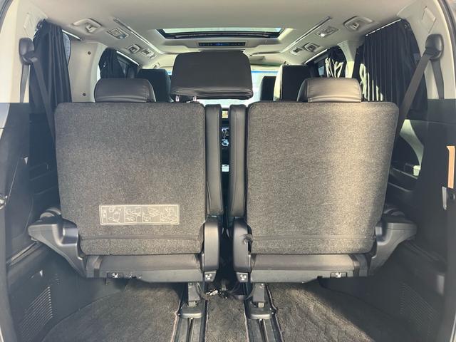アルファード ２．５Ｓ　Ａパッケージ　サンルーフ　純正大型後席モニター　バックカメラ　両側パワスラ　フルセグＴＶ　ＬＥＤヘッドライト　クルーズコントロール　純正ナビ　ＥＴＣ　電動格納ミラー　スーパーロングスライドシート　プッシュスタート（24枚目）