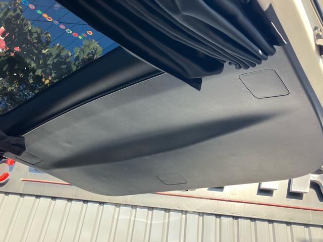 アルファード ２．５Ｓ　Ａパッケージ　サンルーフ　純正大型後席モニター　バックカメラ　両側パワスラ　フルセグＴＶ　ＬＥＤヘッドライト　クルーズコントロール　純正ナビ　ＥＴＣ　電動格納ミラー　スーパーロングスライドシート　プッシュスタート（26枚目）