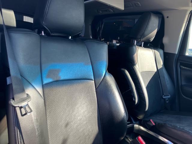 アルファード ２．５Ｓ　Ａパッケージ　サンルーフ　純正大型後席モニター　バックカメラ　両側パワスラ　フルセグＴＶ　ＬＥＤヘッドライト　クルーズコントロール　純正ナビ　ＥＴＣ　電動格納ミラー　スーパーロングスライドシート　プッシュスタート（33枚目）