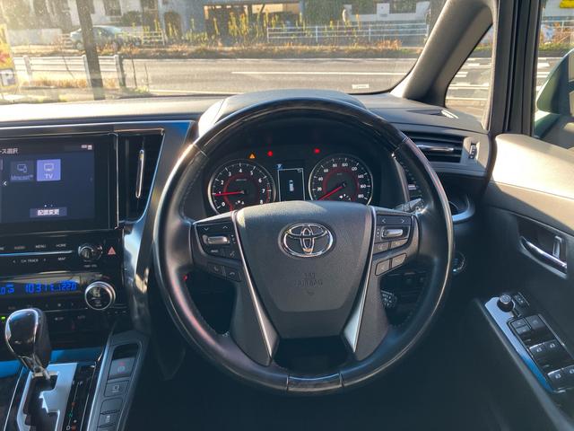 アルファード ２．５Ｓ　タイプゴールド　（１１７）後席モニター　フルセグＴＶ　バックカメラ　ＣＤ／ＤＶＤデッキ　ディスプレイオーディオ　三眼ＬＥＤヘッドライト　両側電動スライド　電動リアゲート　ＡＣ１００Ｖ　ハーフレザー　レーダークルコン（35枚目）