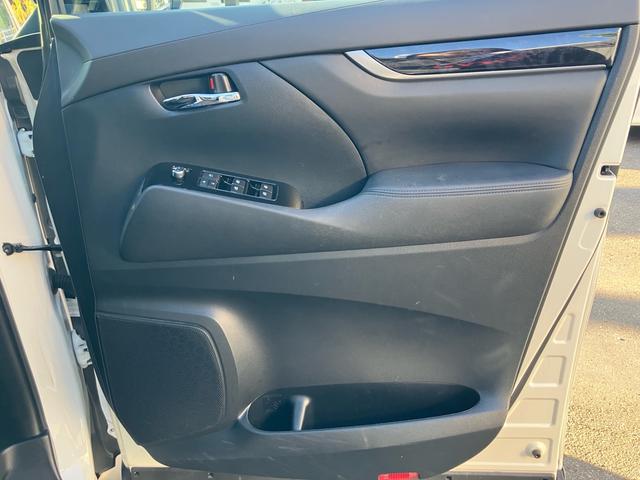 アルファード ２．５Ｓ　タイプゴールド　（１１７）後席モニター　フルセグＴＶ　バックカメラ　ＣＤ／ＤＶＤデッキ　ディスプレイオーディオ　三眼ＬＥＤヘッドライト　両側電動スライド　電動リアゲート　ＡＣ１００Ｖ　ハーフレザー　レーダークルコン（37枚目）