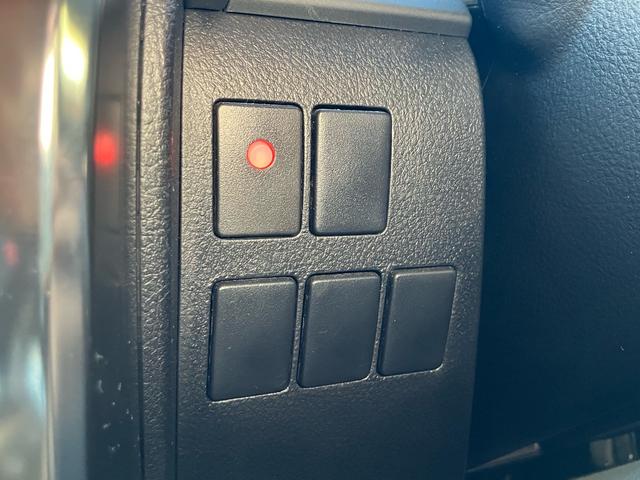 アルファード ２．５Ｓ　タイプゴールド　（１１７）後席モニター　フルセグＴＶ　バックカメラ　ＣＤ／ＤＶＤデッキ　ディスプレイオーディオ　三眼ＬＥＤヘッドライト　両側電動スライド　電動リアゲート　ＡＣ１００Ｖ　ハーフレザー　レーダークルコン（47枚目）