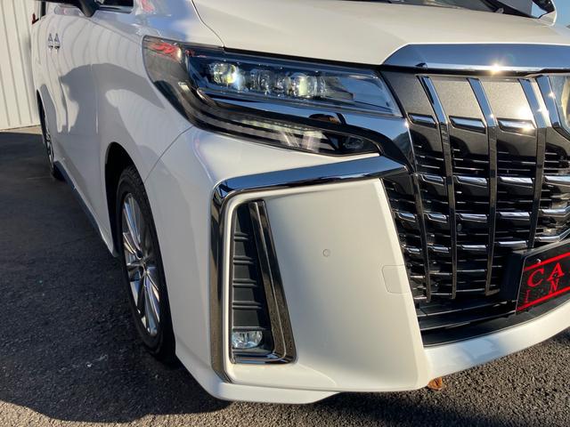 アルファード ２．５Ｓ　タイプゴールド　（１１７）後席モニター　フルセグＴＶ　バックカメラ　ＣＤ／ＤＶＤデッキ　ディスプレイオーディオ　三眼ＬＥＤヘッドライト　両側電動スライド　電動リアゲート　ＡＣ１００Ｖ　ハーフレザー　レーダークルコン（50枚目）