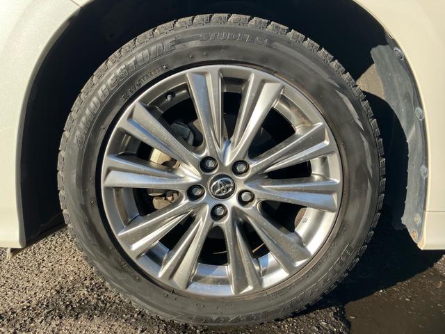 アルファード ２．５Ｓ　タイプゴールド　（１１７）後席モニター　フルセグＴＶ　バックカメラ　ＣＤ／ＤＶＤデッキ　ディスプレイオーディオ　三眼ＬＥＤヘッドライト　両側電動スライド　電動リアゲート　ＡＣ１００Ｖ　ハーフレザー　レーダークルコン（59枚目）