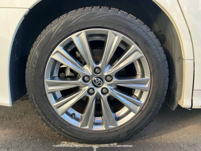 アルファード ２．５Ｓ　タイプゴールド　（１１７）後席モニター　フルセグＴＶ　バックカメラ　ＣＤ／ＤＶＤデッキ　ディスプレイオーディオ　三眼ＬＥＤヘッドライト　両側電動スライド　電動リアゲート　ＡＣ１００Ｖ　ハーフレザー　レーダークルコン（61枚目）