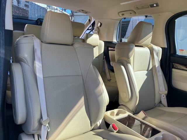 アルファード 2.5G (82)後席モニタ- ベージュ革シート 純正10型ナビ デジタルインナーミラー バックカメラ フルセグTV シートエアコン レーダークルコン 両側電動スライド 電動リアゲート AC100V電源 ETC(31枚目)
