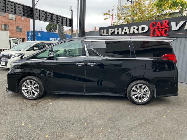 アルファード ２．５Ｓ　Ａパッケージ　アルパイン大型後席モニター＆ナビ　バックカメラ　ＡＣ１００Ｖ電源　両側パワスラ　パワーバックドア　レーダークルコン　プリクラッシュセーフティー　専用ハーフレザーシート　ＬＥＤヘッドライト　ＥＴＣ（17枚目）