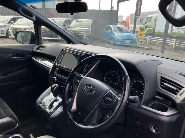 アルファード ２．５Ｓ　Ａパッケージ　アルパイン大型後席モニター＆ナビ　バックカメラ　ＡＣ１００Ｖ電源　両側パワスラ　パワーバックドア　レーダークルコン　プリクラッシュセーフティー　専用ハーフレザーシート　ＬＥＤヘッドライト　ＥＴＣ（34枚目）