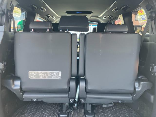 ヴェルファイア 2.5Z ゴールデンアイズ モデリスタエアロ フリップダウンモニター 両側パワースライドドア パワーバックドア Bluetoothオーディオ ビルトインETC クルーズコントロール レーンキープアシスト フルセグ バックカメラ(30枚目)