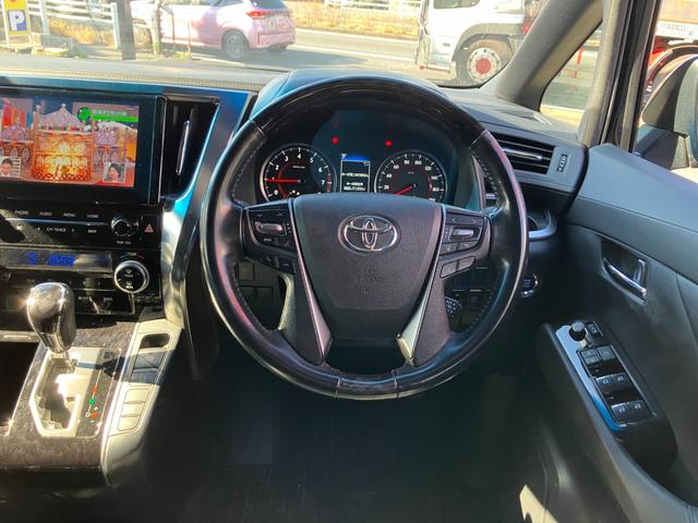 ヴェルファイア 2.5Z ゴールデンアイズ モデリスタエアロ フリップダウンモニター 両側パワースライドドア パワーバックドア Bluetoothオーディオ ビルトインETC クルーズコントロール レーンキープアシスト フルセグ バックカメラ(40枚目)