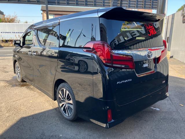 アルファード ２．５Ｓ　Ｃパッケージ　フリップダウンモニター　両側パワースライドドア　Ｂｌｕｅｔｏｏｔｈオーディオ　バックカメラ　ビルトインＥＴＣ　パワーバックドア　クルーズコントロール　ステアリングスイッチ　ウインカーミラー（18枚目）