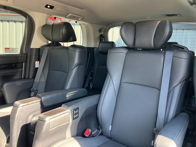 アルファード ２．５Ｓ　Ｃパッケージ　フリップダウンモニター　両側パワースライドドア　Ｂｌｕｅｔｏｏｔｈオーディオ　バックカメラ　ビルトインＥＴＣ　パワーバックドア　クルーズコントロール　ステアリングスイッチ　ウインカーミラー（26枚目）