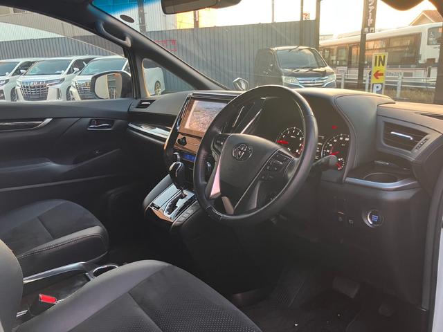 アルファード 2.5S タイプゴールド (121)フリップダウンモニター 両側パワースライドドア 純正ナビ Bluetoothオーディオ クルーズコントロール クリアランスソナー LTA PKSB PCS ステアリングスイッチ ETC(32枚目)