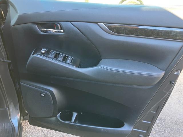 ヴェルファイア ２．５Ｚ　フリップダウンモニター　両側パワースライドドア　クリアランスソナー　クルーズコントロール　ＬＥＤヘッドライト　純正メモリーナビ　Ｂｌｕｅｔｏｏｔｈオーディオ　バックカメラ　ステアリングスイッチ（35枚目）