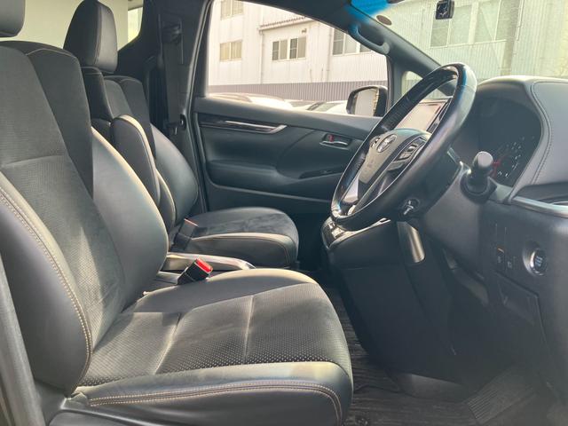 アルファード 2.5S タイプゴールド デジタルインナーミラー BSM 両側パワスラ パワーバックドア AC100V電源 プリクラッシュセーフティ レーダークルコン 3眼ヘッドライト TVキャンセラー 専用ハーフレザー ETC(38枚目)