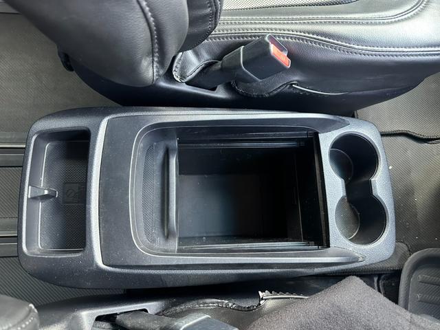 アルファード 2.5S 両側パワースライドドア 純正メモリーナビ Bluetoothオーディオ クルーズコントロール バックカメラ フルセグ ステアリングスイッチ レーンアシスト クリアランスソナー 純正18インチAW(56枚目)