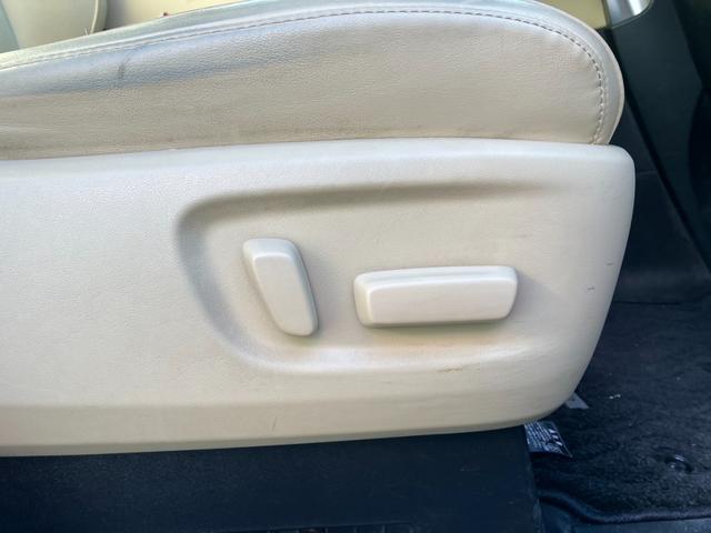 アルファードハイブリッド G Fパッケージ ワンオーナー ツインムーンルーフ フリップダウンモニター JBL 4WD 両側パワースライドドア レザーシート シートヒーター パワーバックドア パワーシート 全方位モニター フルセグ ETC(37枚目)