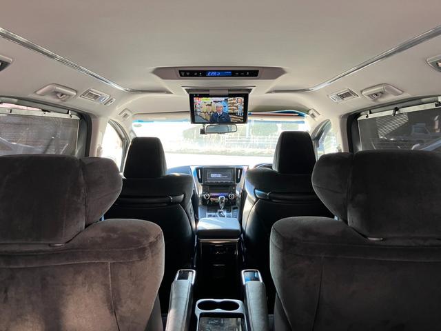 アルファード 2.5S Cパッケージ 純正大型後席モニター 純正大型ナビ 両側パワースライドドア ハーフレザーシート レーダークルコン プリクラッシュセーフティ クリアランスソナー バックカメラ フルセグ パワーバックドア ETC(26枚目)