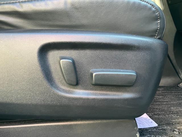 アルファード 2.5S Cパッケージ 純正大型後席モニター 純正大型ナビ 両側パワースライドドア ハーフレザーシート レーダークルコン プリクラッシュセーフティ クリアランスソナー バックカメラ フルセグ パワーバックドア ETC(40枚目)