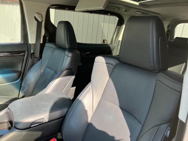 アルファード 2.5S Cパッケージ ツインムーンルーフ フリップダウンモニター ブラックレザーシート ETC 両側パワースライドドア トヨタセーフティーセンス パワーシート パワーバックドア Bluetoothオーディオ ETC(24枚目)