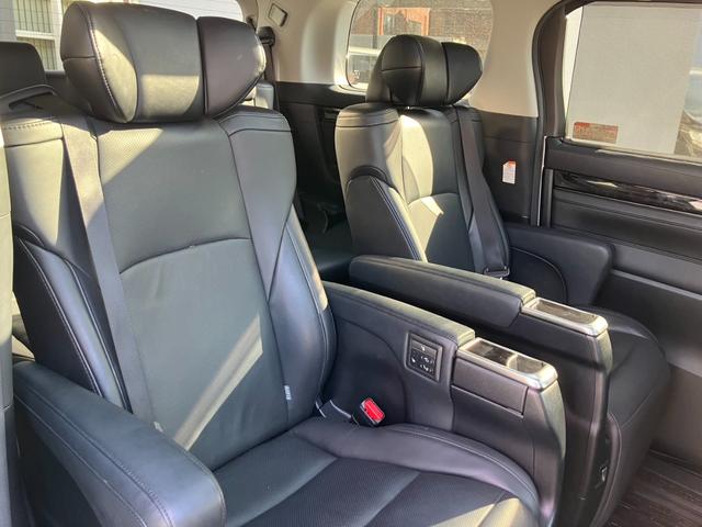 アルファード 2.5S Cパッケージ ツインムーンルーフ フリップダウンモニター ブラックレザーシート ETC 両側パワースライドドア トヨタセーフティーセンス パワーシート パワーバックドア Bluetoothオーディオ ETC(35枚目)