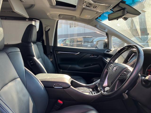 アルファード 2.5S Cパッケージ ツインムーンルーフ フリップダウンモニター ブラックレザーシート ETC 両側パワースライドドア トヨタセーフティーセンス パワーシート パワーバックドア Bluetoothオーディオ ETC(41枚目)