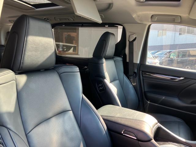 アルファード 2.5S Cパッケージ ツインムーンルーフ フリップダウンモニター ブラックレザーシート ETC 両側パワースライドドア トヨタセーフティーセンス パワーシート パワーバックドア Bluetoothオーディオ ETC(42枚目)