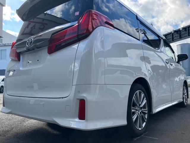 アルファード ２．５Ｓ　タイプゴールド　純正大型後席モニター　デジタルインナーミラー　両側パワスラ　バックカメラ　ナビ機能付ディスプレイオーディオ　３眼ヘッドライト　パワーバックドア　ドライブレコーダー　専用ハーフレザーシート　ＥＴＣ（43枚目）