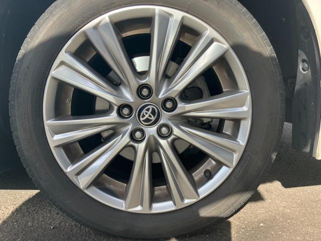 アルファード ２．５Ｓ　タイプゴールド　純正大型後席モニター　デジタルインナーミラー　両側パワスラ　バックカメラ　ナビ機能付ディスプレイオーディオ　３眼ヘッドライト　パワーバックドア　ドライブレコーダー　専用ハーフレザーシート　ＥＴＣ（47枚目）