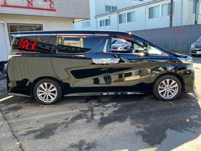 ヴェルファイア ２．５Ｚ　Ａエディション　ゴールデンアイズ　純正大型後席モニター　純正大型ナビ　両側パワスラ　バックカメラ　ＡＣ１００Ｖ電源　パワーバックドア　ＴＶキャンセラー　フルセグＴＶ　純正　専用ハーフレザー　ＬＥＤヘッドライト　ＥＴＣ（11枚目）