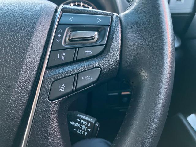 アルファード ２．５Ｓ　８人乗り　純正大型後席モニター　両側パワスラ　ナビ機能付ディスプレイオーディオ　バックカメラ　レーダークルコン　プリクラッシュセーフティ　ＣＤ／ＤＶＤデッキ　ＬＥＤヘッドライト　純正１８インチＡＷ（11枚目）