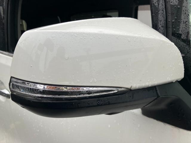 アルファード ２．５Ｓ　Ｃパッケージ　ＪＢＬサウンド　全方位カメラ　デジタルインナーミラー　ＢＳＭ　シートエアコン　黒革シート　レーダークルコン　プリクラッシュセーフティ　ナビ機能付ディスプレイオーディオ　フルセグＴＶ　ＤＶＤデッキ（50枚目）