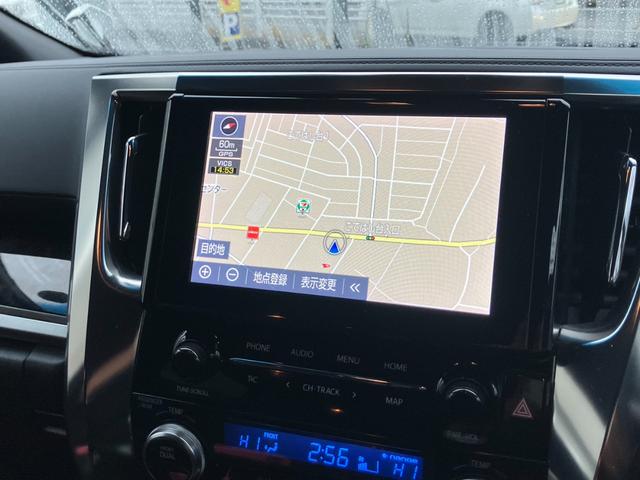 アルファード ２．５Ｓ　タイプゴールド　純正大型後席モニター　デジタルインナーミラー　ＢＳＭ　バックカメラ　両側パワスラ　パワーバックドア　ＡＣ１００Ｖ電源　３眼ヘッドライト　レーダークルコン　プリクラッシュセーフティ　ドラレコ　ＥＴＣ（6枚目）