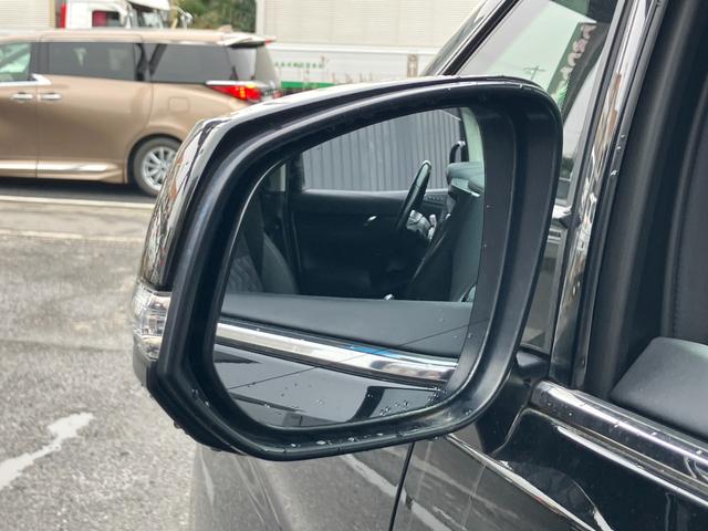 ヴェルファイア ２．５Ｚ　Ｇエディション　サンルーフ　アルパイン１２．８インチ後席モニタ＆１１型ナビ　バックカメラ　ＡＣ１００Ｖ電源　パワーバックドア　両側パワスラ　フルセグＴＶ　エグゼクティブパワーシート　ＬＥＤヘッドライト　ＥＴＣ（52枚目）