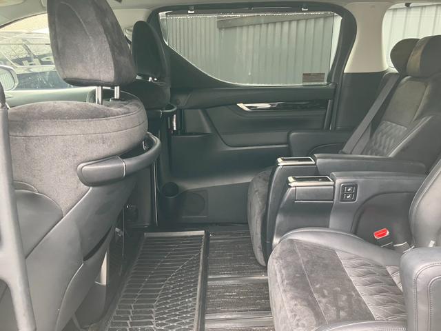 ヴェルファイア ２．５Ｚ　Ｇエディション　純正大型後席モニター　純正１０型ナビ　バックカメラ　ＡＣ１００Ｖ電源　両側パワスラ　パワーバックドア　ハンドルヒータ―　エグゼクティブパワーシート　ＬＥＤヘッドライト　クルコン　ＥＴＣ（21枚目）