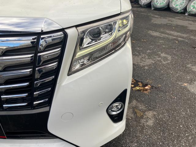 アルファードハイブリッド Ｇ　サンルーフ　純正ナビ　後席モニター　パワーバックドア　パワーシート　シートメモリー　フルセグ　Ｂｌｕｅｔｏｏｔｈ接続　ＬＥＤヘッドライト　１７インチ純正ＡＷ　ＥＴＣ　オットマン（43枚目）