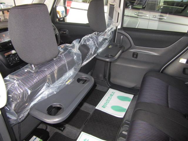 ソリオバンディット ＤＪＥ　レーダーブレーキサポートＩＩ装着車　両側自動ドア　禁煙車　衝突被害軽減ブレーキ　全国対応１年保証　ＤＶＤ再生ナビフルセグ　セレクトビューバックアイカメラ　前後ドラレコ　アイドリングストップエネチャージ（16枚目）